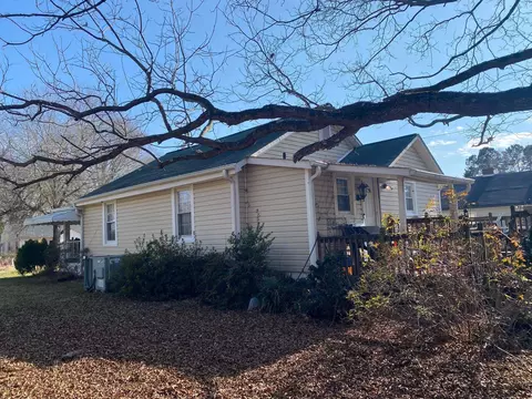 133 3rd St, Haw River, NC 27258 photo 11