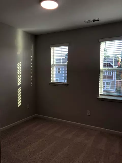 1121 Commack Dr, Durham, NC 27703 photo 14