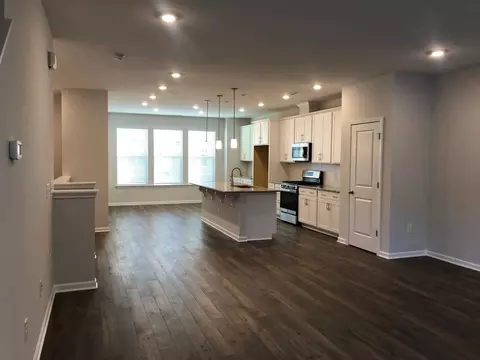 1121 Commack Dr, Durham, NC 27703 photo 10