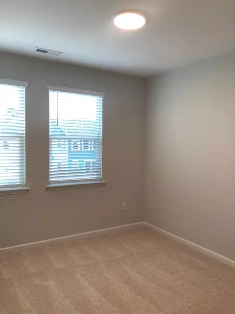 1121 Commack Dr, Durham, NC 27703 photo 15