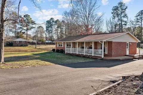 2551 Ardsley Dr, Durham, NC 27704 photo 3