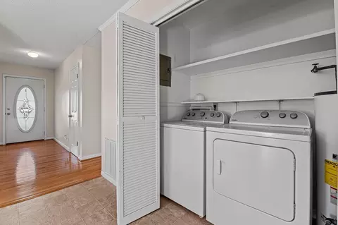 2551 Ardsley Dr, Durham, NC 27704 photo 22