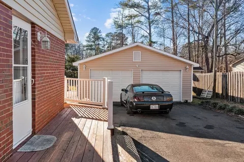 2551 Ardsley Dr, Durham, NC 27704 photo 5