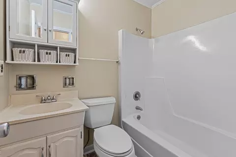 2551 Ardsley Dr, Durham, NC 27704 photo 17
