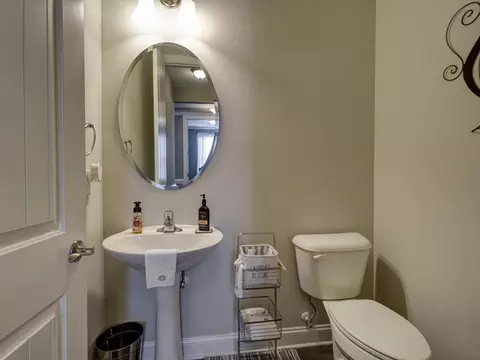 1008 Cuthbert Ln, Durham, NC 27703 photo 12
