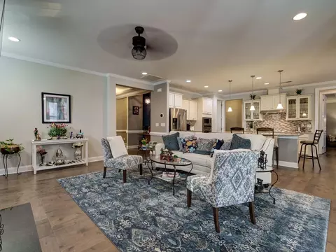 1008 Cuthbert Ln, Durham, NC 27703 photo 2