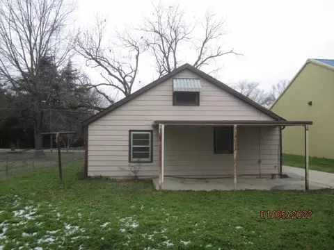 170 E Parker St, Henderson, NC 27536 photo 4