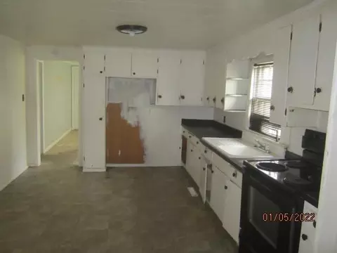 170 E Parker St, Henderson, NC 27536 photo 9