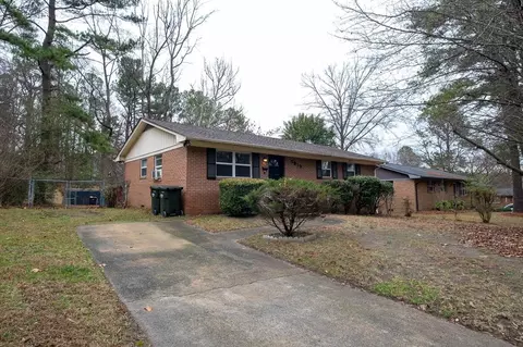 1919 Capps St, Durham, NC 27707 photo 3