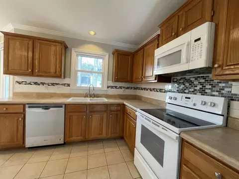 204 Carrousel Ln, Cary, NC 27513 photo 8