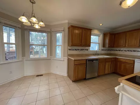 204 Carrousel Ln, Cary, NC 27513 photo 7