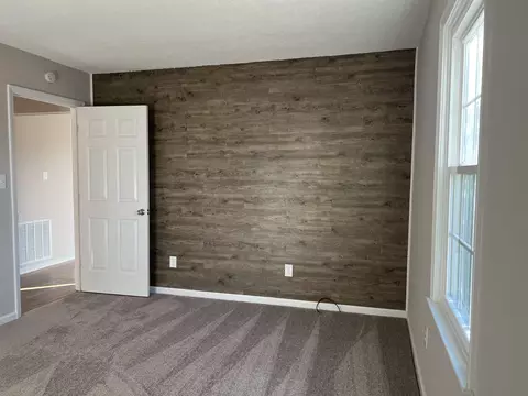 142 E Main St, Coats, NC 27521 photo 8