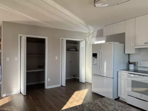142 E Main St, Coats, NC 27521 photo 6