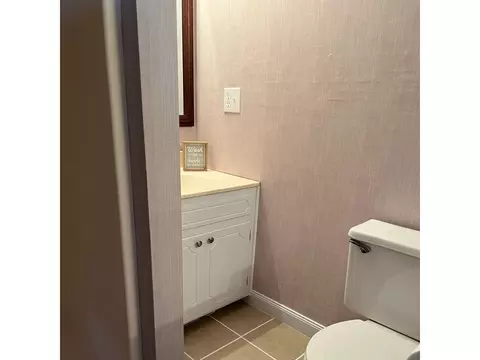 142 E Main St, Coats, NC 27521 photo 13