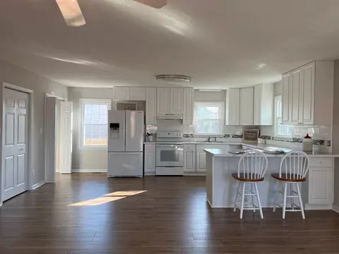 142 E Main St, Coats, NC 27521 photo 23