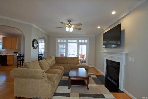 409 Kellyridge Dr, Apex, NC 27502 photo 11