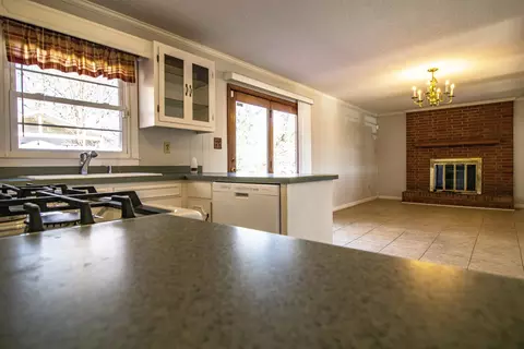 112 Travora St, Graham, NC 27253 photo 7