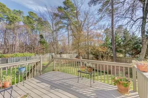 8 Sydenham Rd, Durham, NC 27713 photo 3