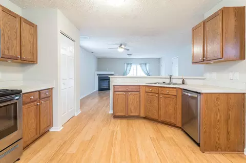 2911 Forrestal Dr, Durham, NC 27703 photo 11