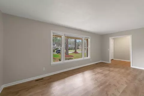 206 W Stevens St, Smithfield, NC 27577 photo 7
