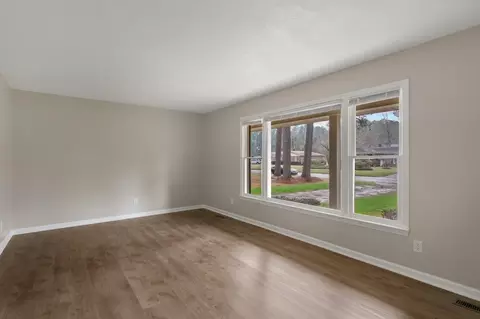 206 W Stevens St, Smithfield, NC 27577 photo 6