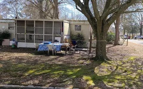 602 Wood St, Selma, NC 27576 photo 3