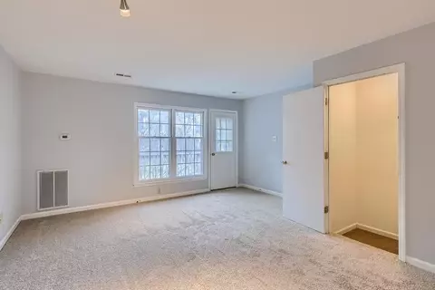 534 Finley St, Durham, NC 27705 photo 4