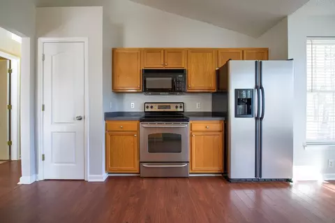 6809 Edwell Ct, Raleigh, NC 27617 photo 8