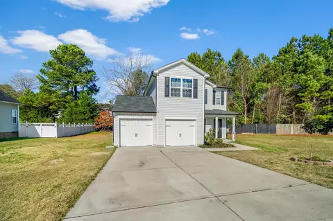 913 Willowleaf Ct, Dunn, NC 28334 photo 5