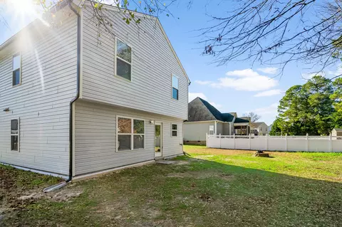 913 Willowleaf Ct, Dunn, NC 28334 photo 32