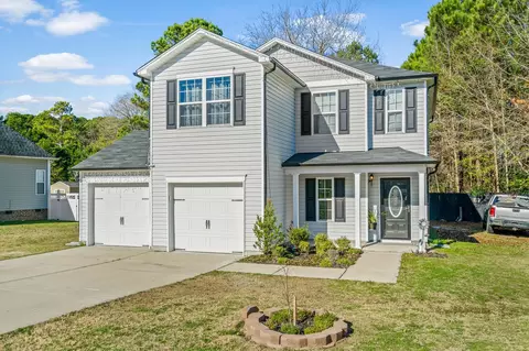 913 Willowleaf Ct, Dunn, NC 28334 photo 3