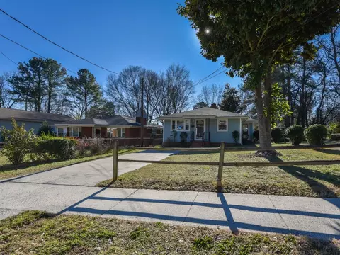 604 Nash St, Durham, NC 27707 photo 2