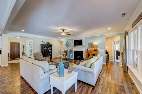 1103 Hooper Pl, Durham, NC 27703 photo 17