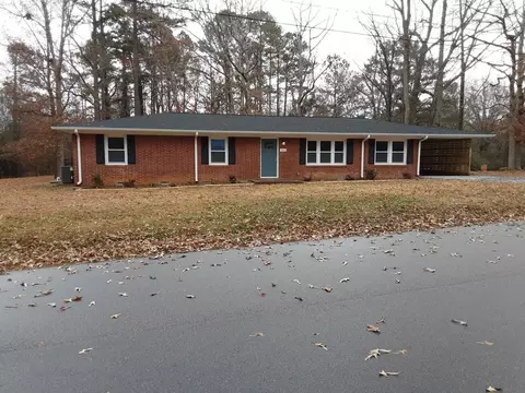4902 Kinlock Dr, Durham, NC 27712 photo 9