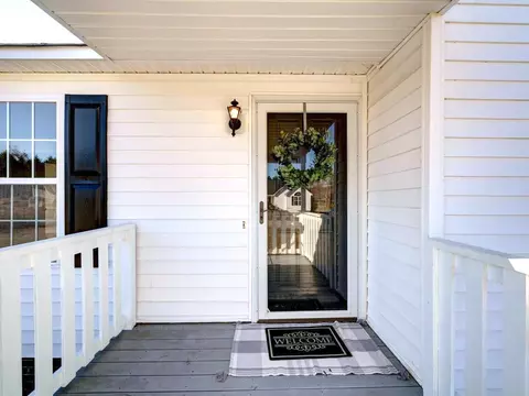 383 Rosa Cir, Willow Spring, NC 27592 photo 2