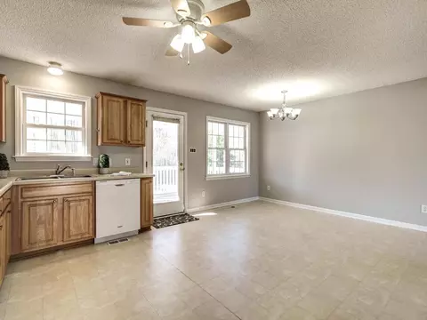 383 Rosa Cir, Willow Spring, NC 27592 photo 11