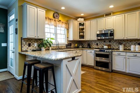 412 Kellyridge Dr, Apex, NC 27502 photo 7