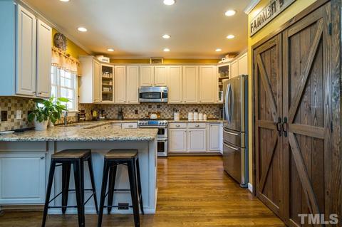 412 Kellyridge Dr, Apex, NC 27502 photo 8
