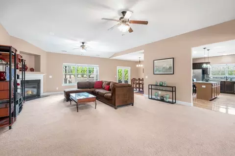 544 Bryerstone Dr, Willow Spring, NC 27592 photo 5