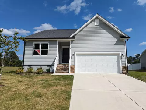 8 Little Sunshine Brk E, Smithfield, NC 27577