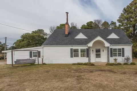 1208 Erwin Rd, Dunn, NC 28334 photo 1
