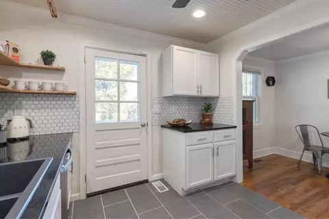 605 E Maynard Ave, Durham, NC 27704 photo 14