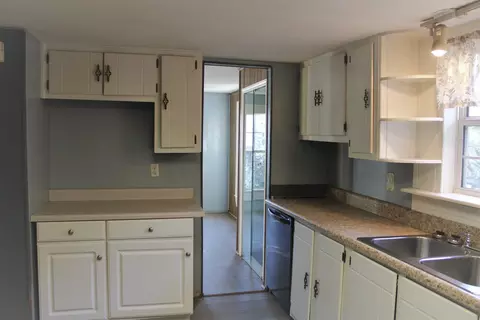 1985 Old Batten Rd, Selma, NC 27576 photo 7