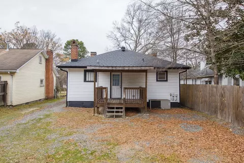 813 Pleasant Dr, Durham, NC 27703 photo 14