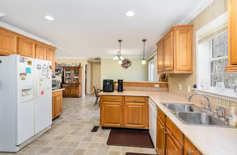 156 Jon Dr, Smithfield, NC 27577 photo 8