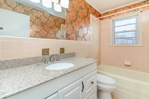 116 Crestview Dr, Durham, NC 27712 photo 20
