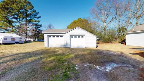 301 W Blanche St, Pine Level, NC 27568 photo 50