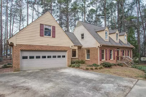 18 Dalton Ct, Durham, NC 27705 photo 2