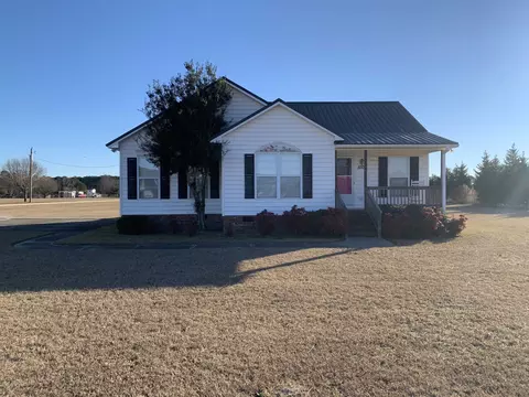 100 Gethro Ln, Dunn, NC 28334 photo 1