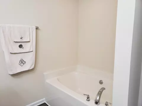 5015 Rainmaker Dr, Durham, NC 27704 photo 11